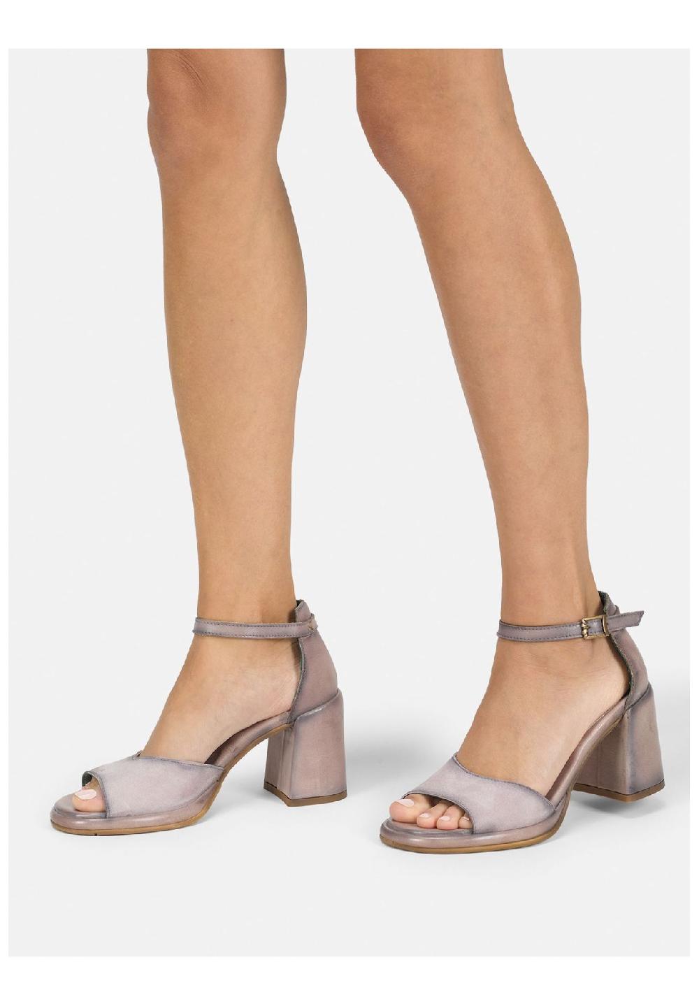 Felmini Leder Sandalen Nur noch ein Tag übrig