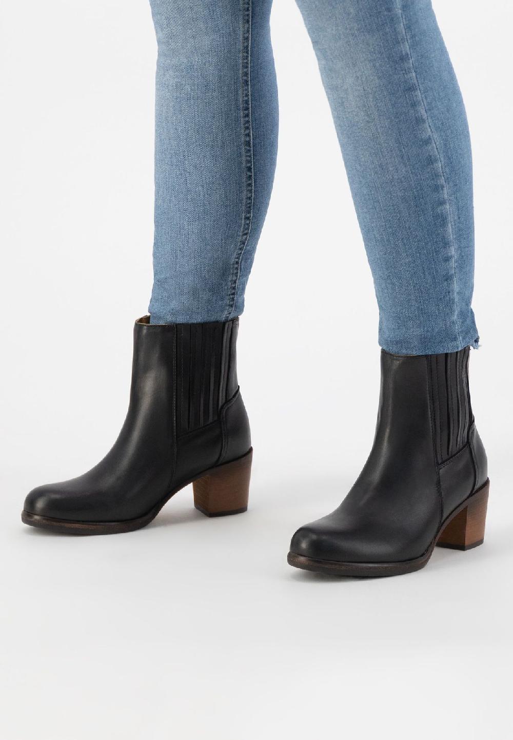 mysa Chelsea Stiefel Pentas Leather 2025