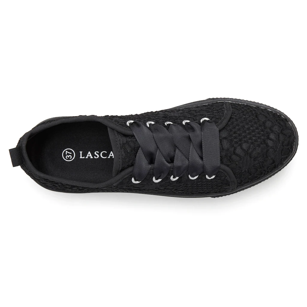 LASCANA Sneaker mit leichter Plateausohle und Spitze Schnürhalbschuhe Freizeitschuhe Sonderangebote