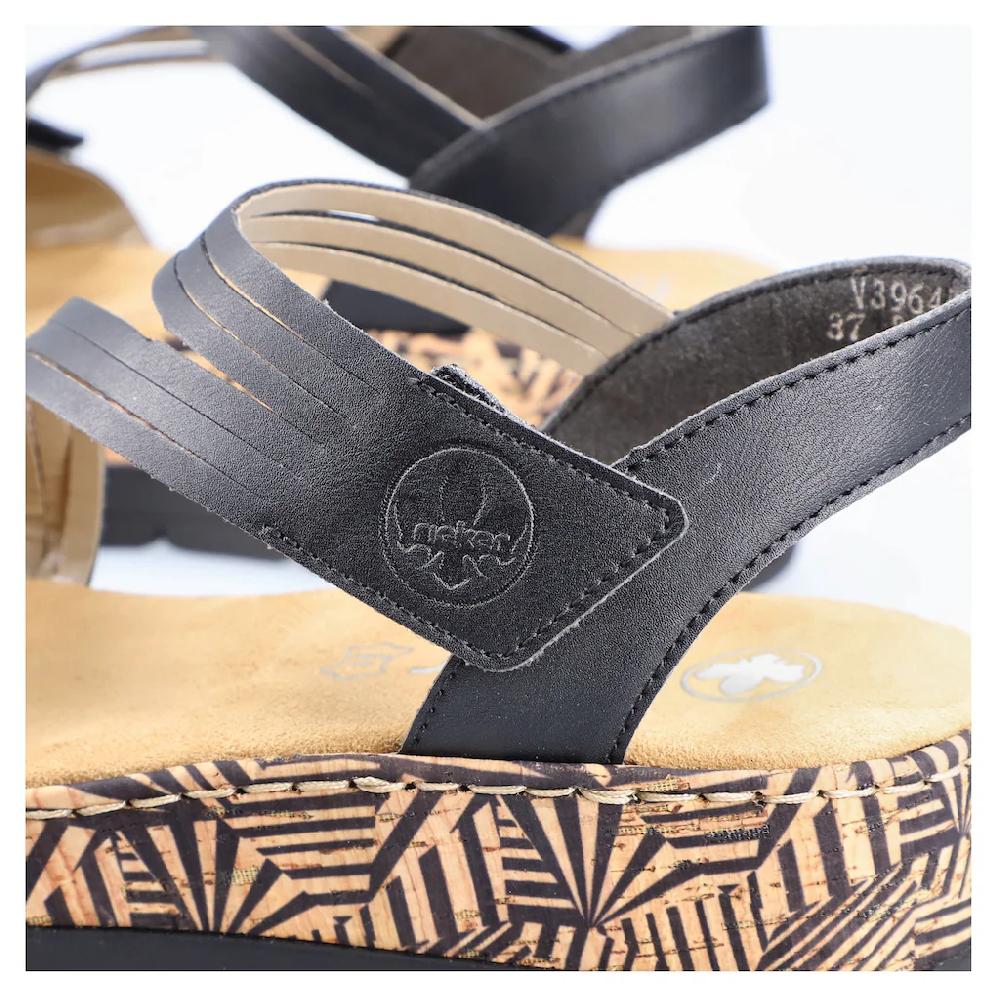 Rieker Keilsandalette Sommerschuh Sandale Keilabsatz mit gemusterter Plateausohle ▷ für Outlet