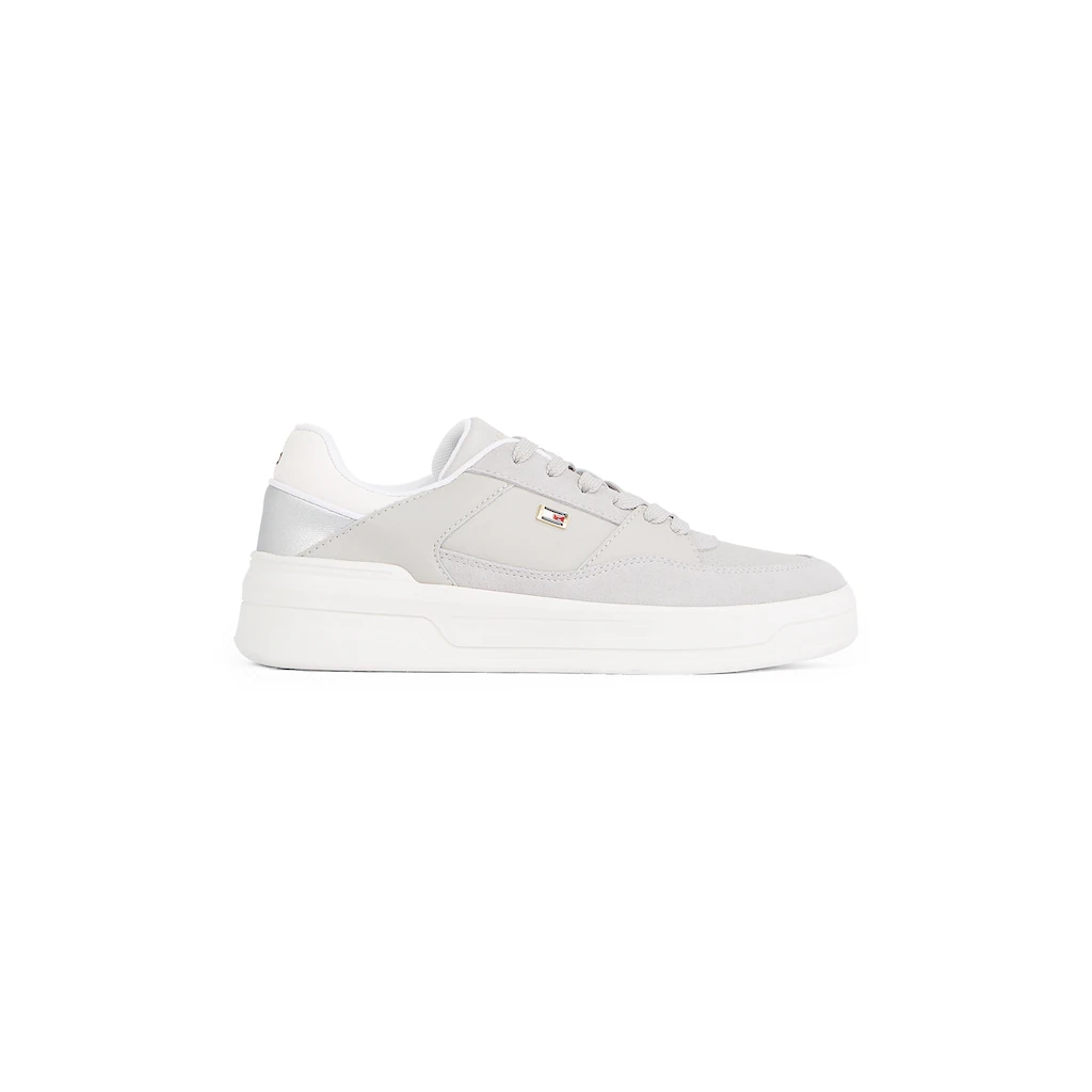 Tommy Hilfiger Plateausneaker »ESSENT BASKET SNEAKER METALLIC« Freizeitschuh Halbschuh Schnürschuh mit seitlicher Logoflagge online bestellen Neueste Stile