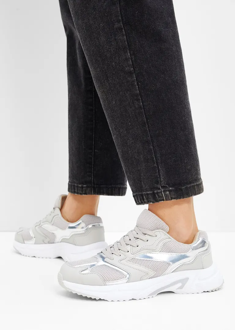 bonprix Sportlicher Chunky Sneaker mit Metallic Details - grau Zeitlich begrenztes Angebot