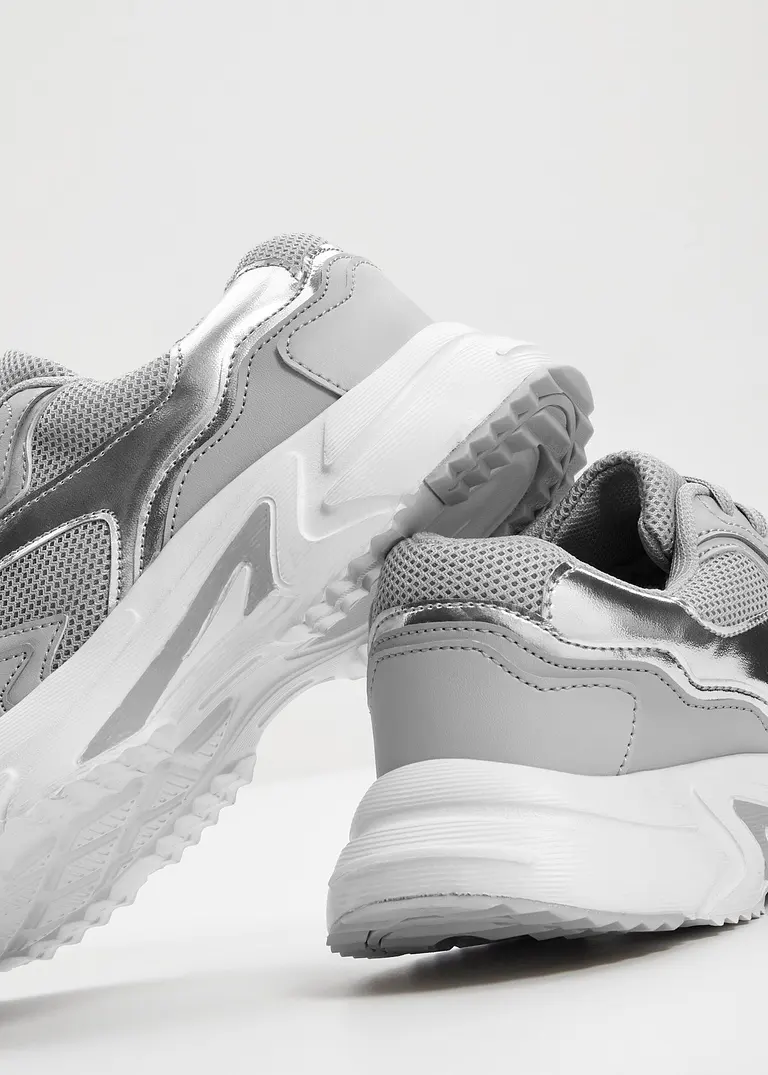 bonprix Sportlicher Chunky Sneaker mit Metallic Details - grau Zeitlich begrenztes Angebot
