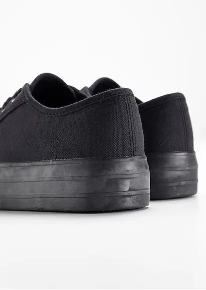 bonprix Schicker Plateausneaker von RAINBOW mit Schnürung - schwarz JETZT KAUFEN