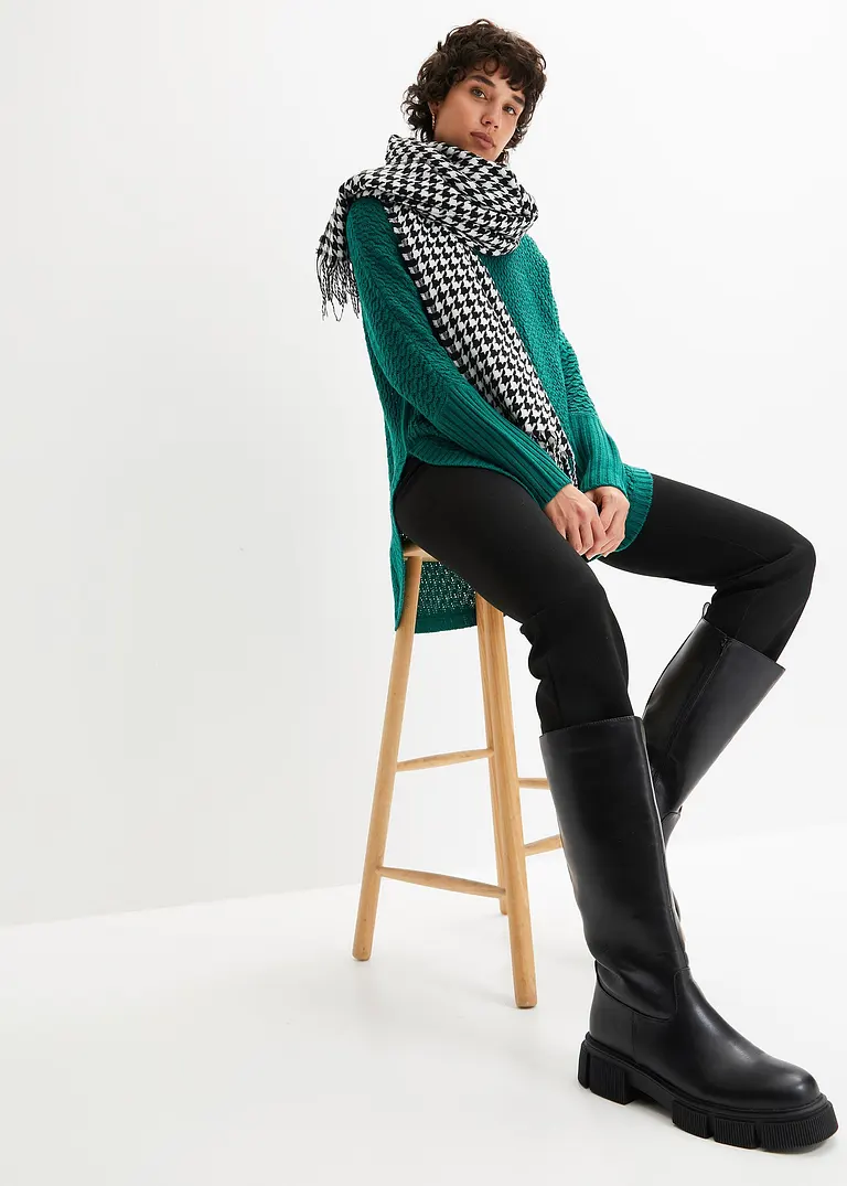 bonprix Modischer Oversize-Pullover mit Ajour-Muster sowie einem großen Rollkragen und zwei seitlichen Schlitzen Sonderangebote