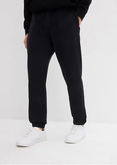 bonprix moderne Basic-Jogginghose im angesagten Loose Fit innen weich angeraut Wochenangebot