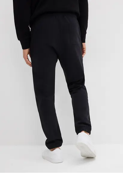 bonprix moderne Basic-Jogginghose im angesagten Loose Fit innen weich angeraut Wochenangebot