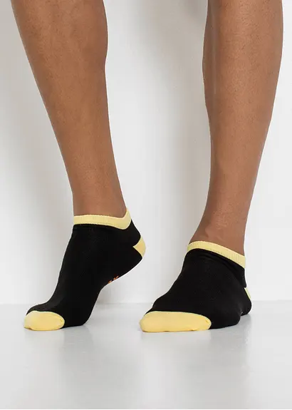 bonprix Praktische Sneakersocken mit eingestrickten Wochentagen im Multipack Begrenzt auf 3 Tage