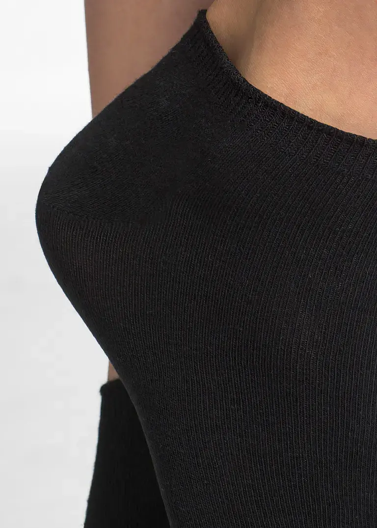 bonprix Praktische Sneakersocken im attraktiven Multipack - schwarz/weiß Lagerräumung