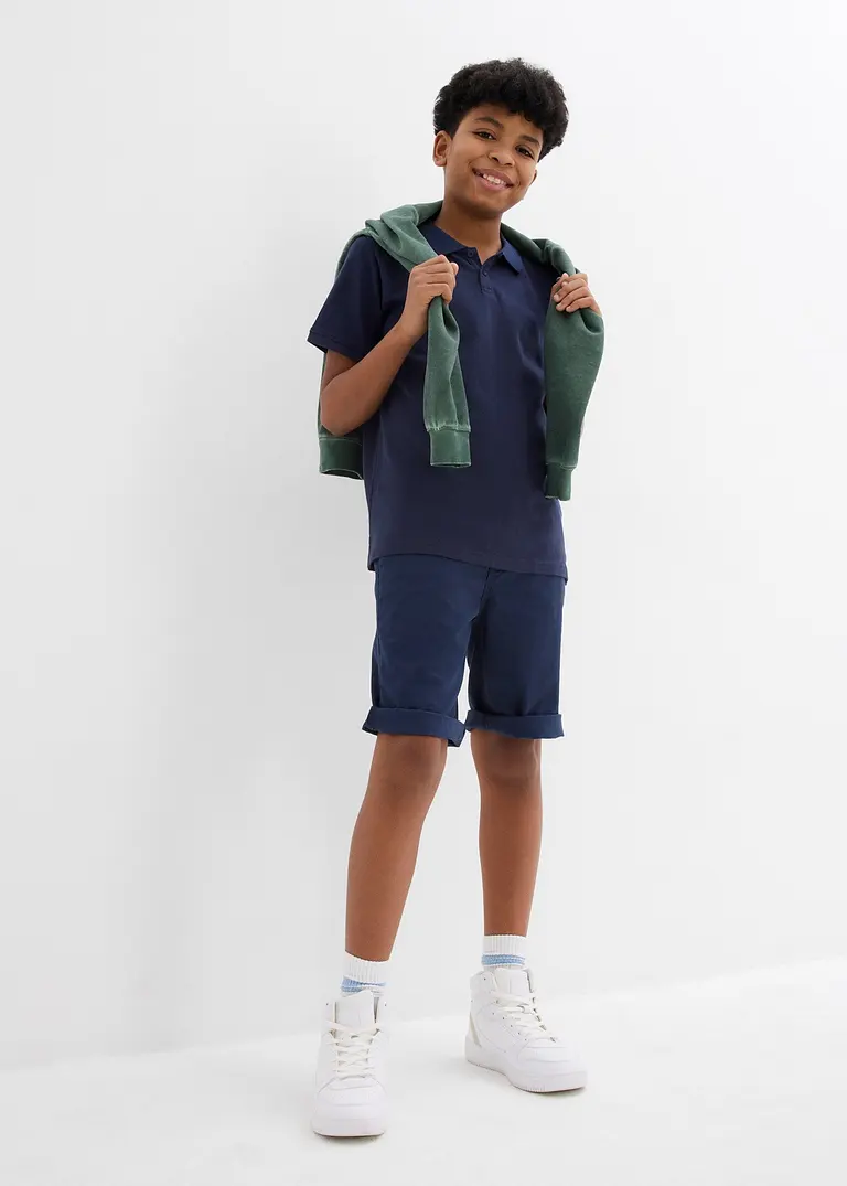 bonprix Schönes Basic Poloshirt für Jungen mit Seitenschlitzen - blau Im Verkauf