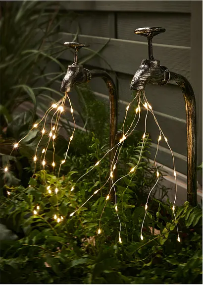 bonprix Originelle Beleuchtung für den Garten Terrasse oder Balkon - 2 Wasserhähne mit je 30 LED´s Begrenzt auf 3 Tage